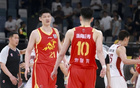 上海男篮誓死不败！全力冲击总决赛首战胜利，张镇麟迎战布朗强强对话，央视全程直播引爆赛场热情